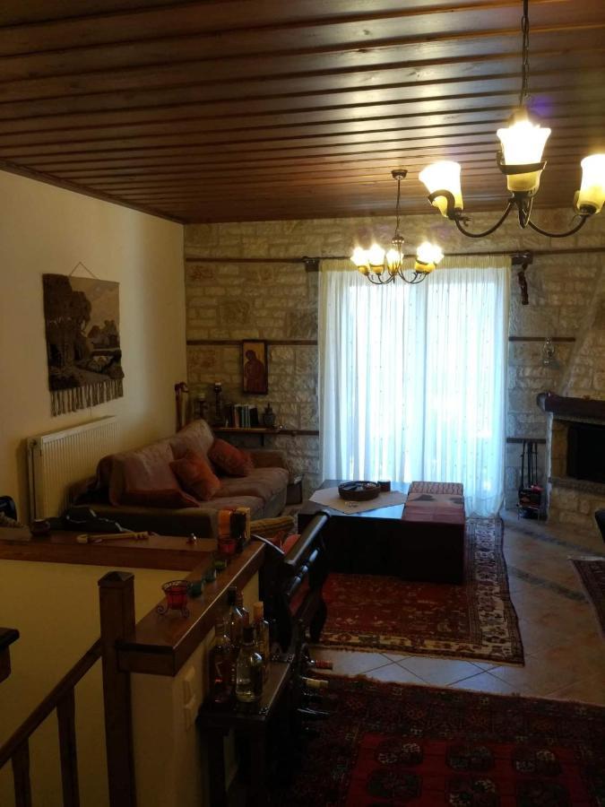 La Casa Di Pietra Βίλα Καρπενήσι Εξωτερικό φωτογραφία